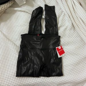 SPANKS PATENT LEATHER LEGGINGS